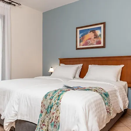 Hotel Naxos 3*
