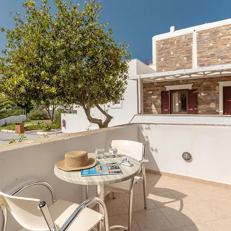 Naxos فندق