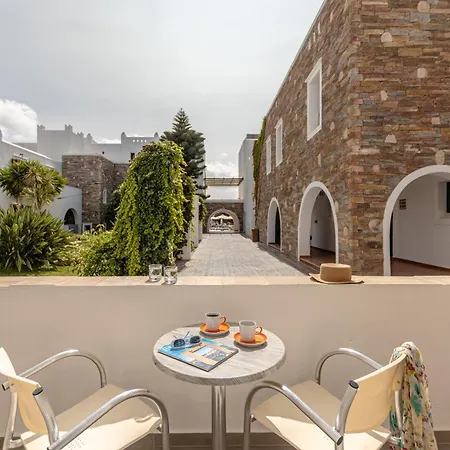 Naxos Hotel