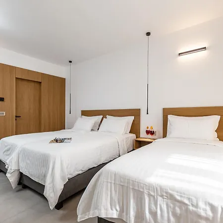 Naxos By Icon Blue Hotell 4*