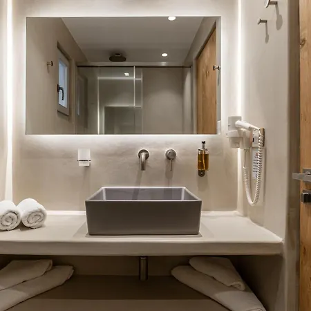 Hotell Naxos By Icon Blue 4*