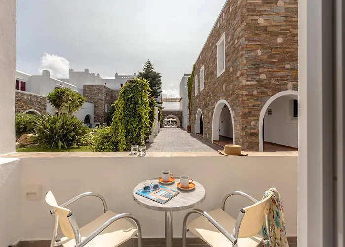 Naxos Hotel